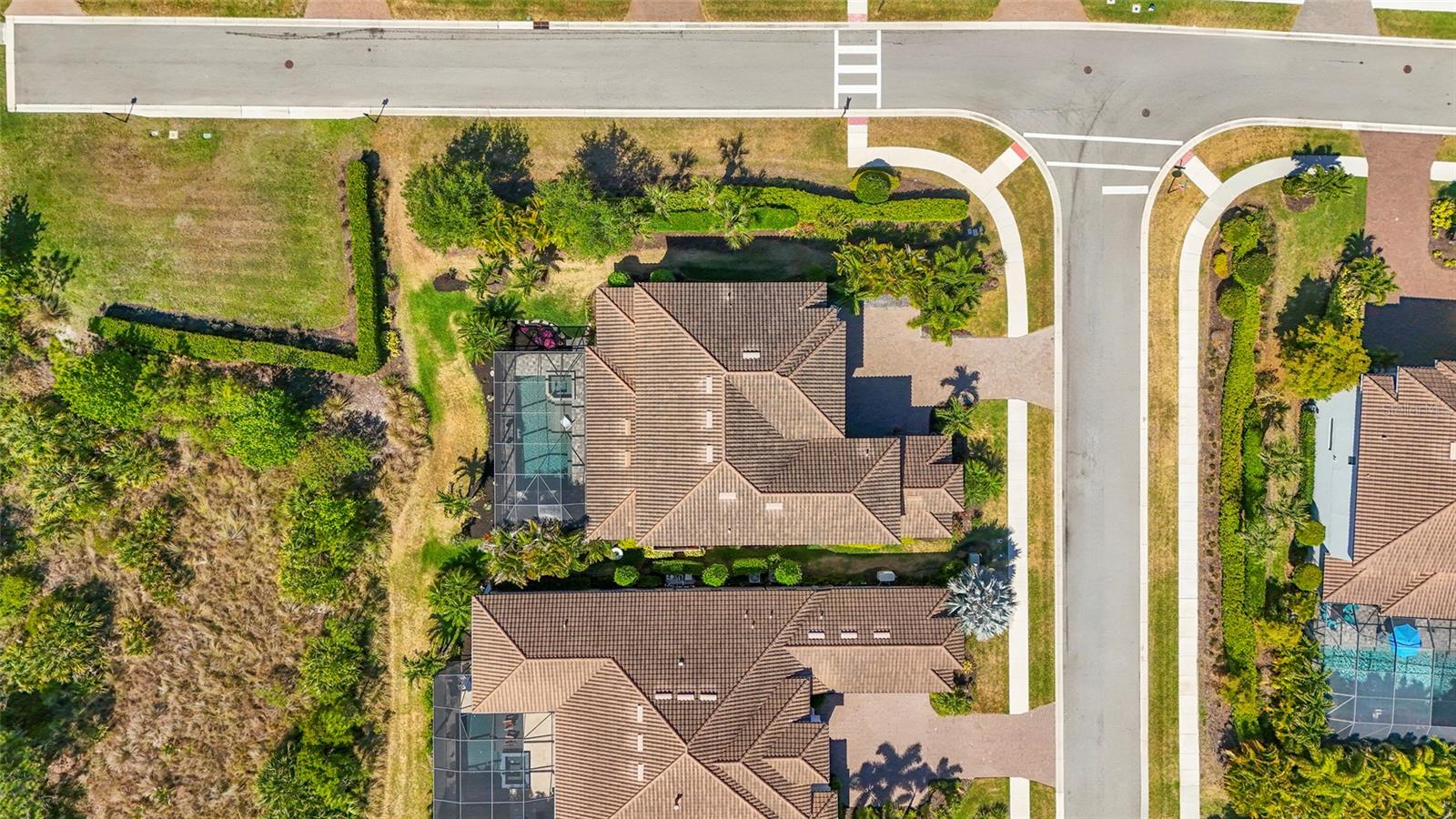 LEGACY ESTATES AT ESPLANADE ON PALMER RANCH - Residential