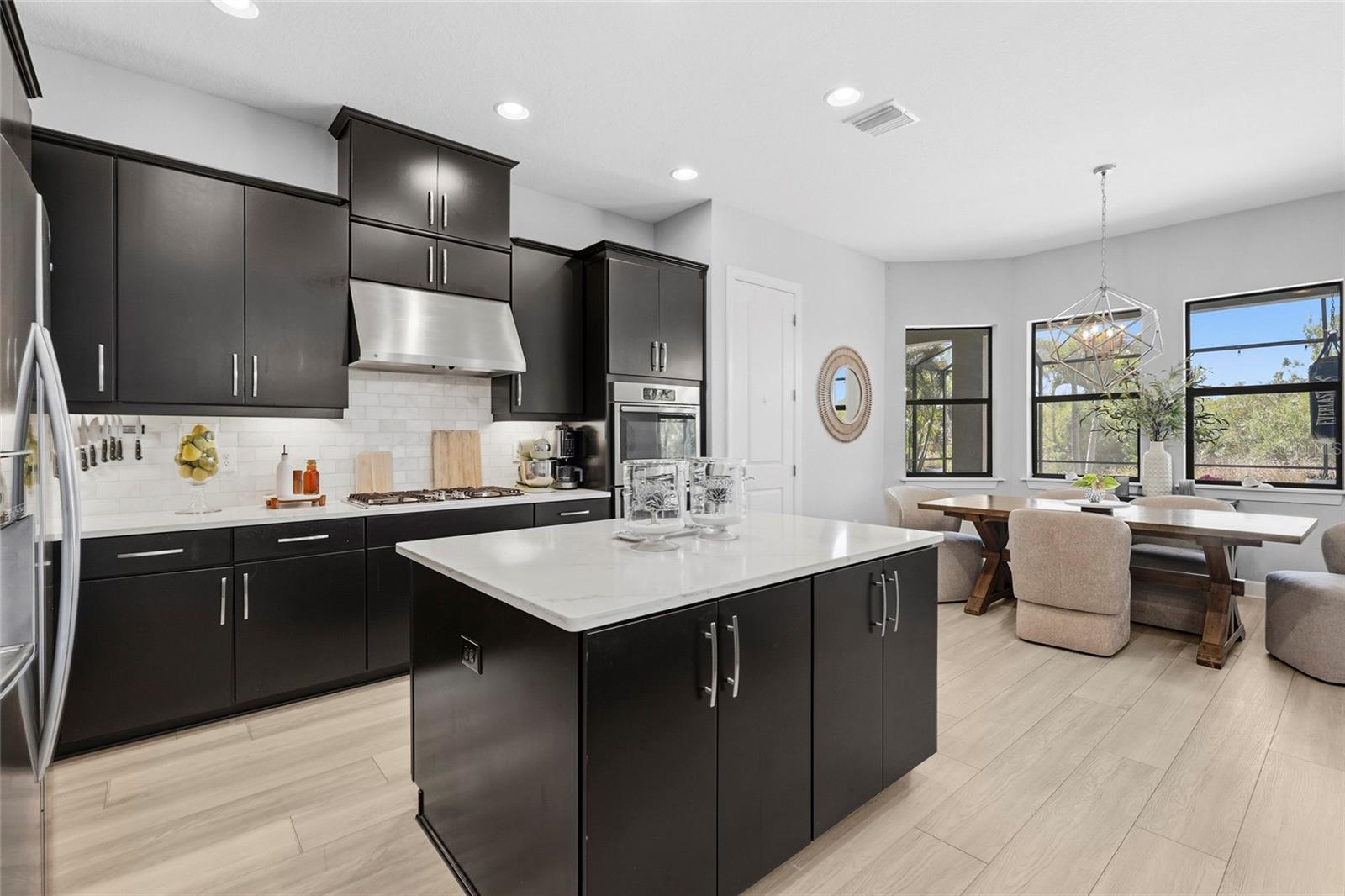 LEGACY ESTATES AT ESPLANADE ON PALMER RANCH - Residential