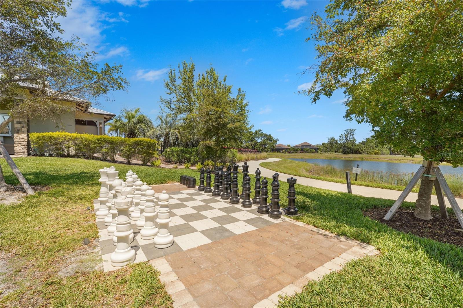 LEGACY ESTATES AT ESPLANADE ON PALMER RANCH - Residential