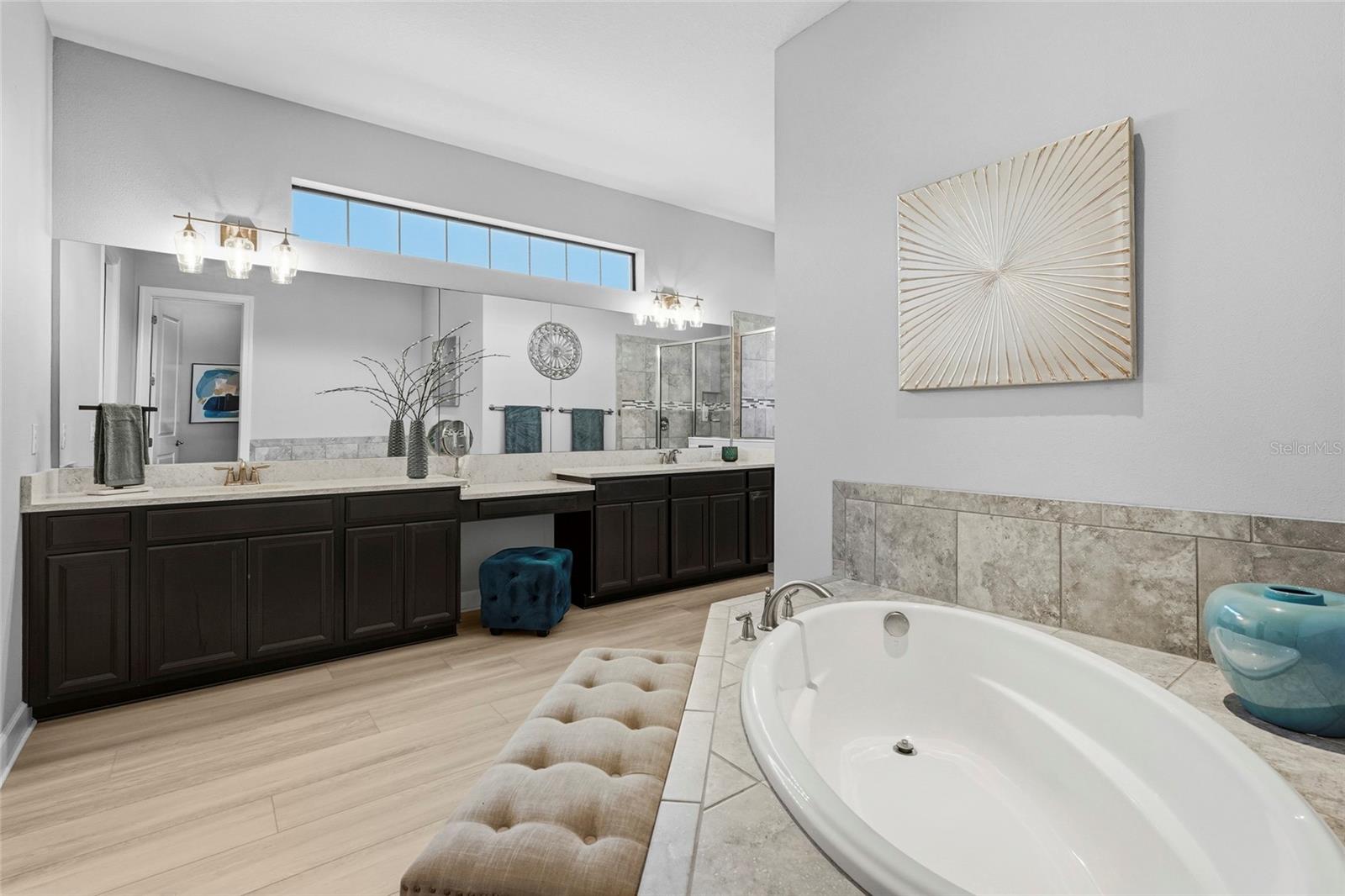 LEGACY ESTATES AT ESPLANADE ON PALMER RANCH - Residential