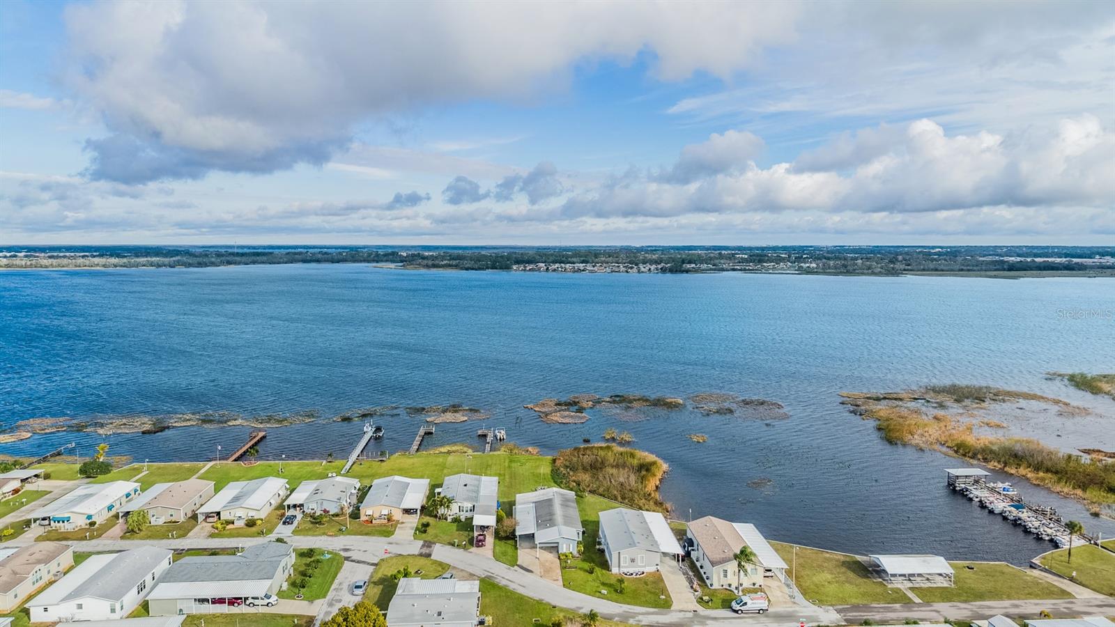 LAKE N GOLF ESTATES ADD - Residential