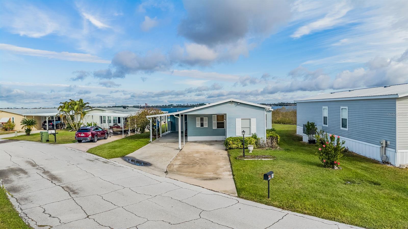 LAKE N GOLF ESTATES ADD - Residential