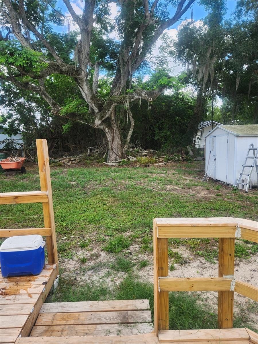 COUNTRY CLUB ESTATES RESUB PT - Residential