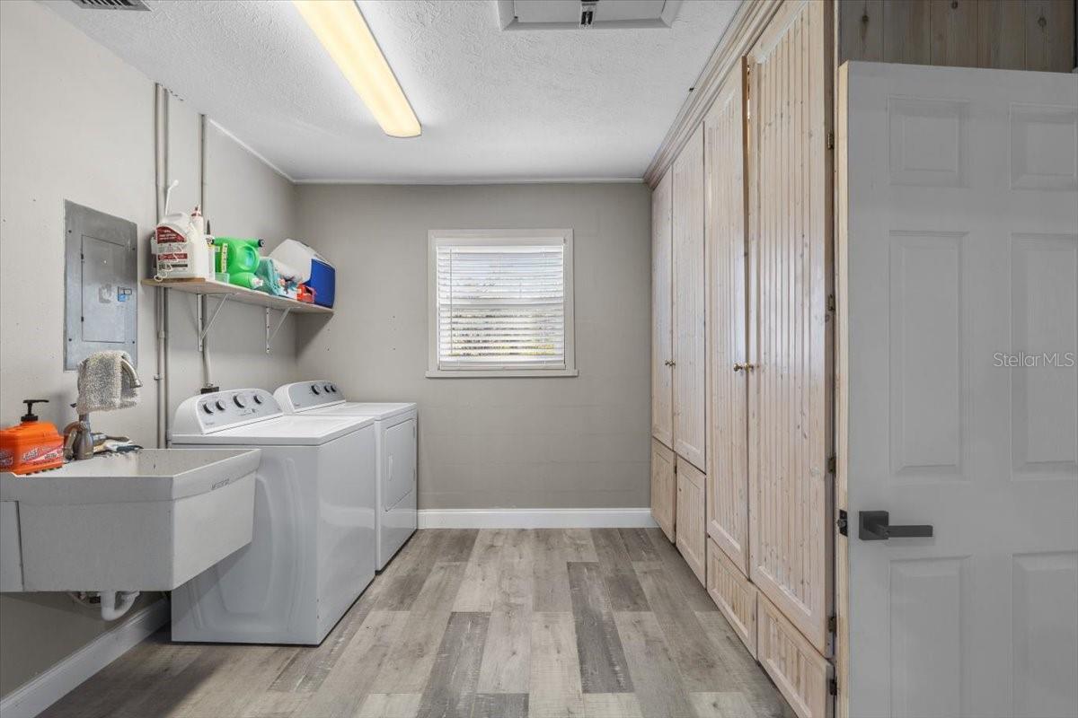 UNPLATTED - Residential
