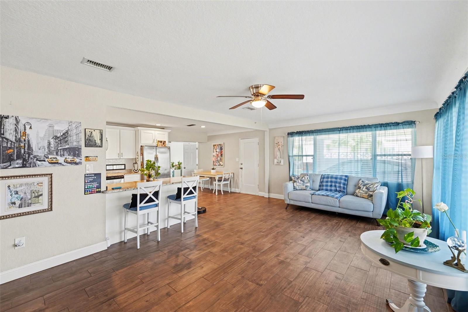 TROPICAL GROVES UNIT 1 - Residential