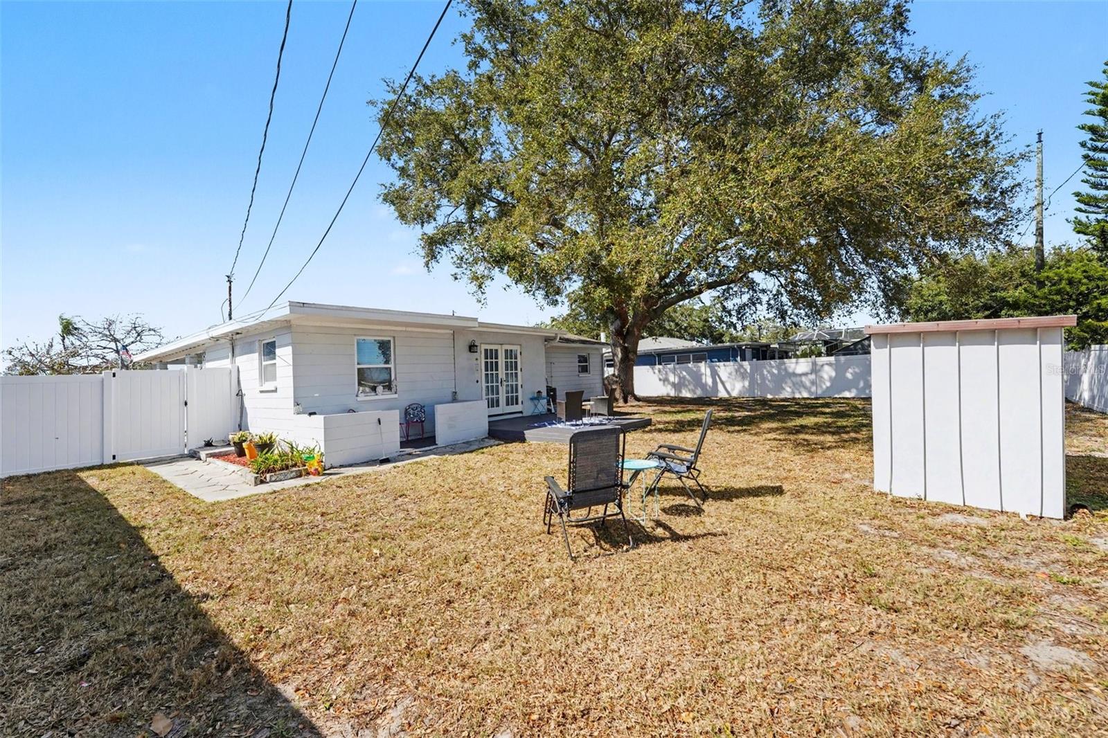 TROPICAL GROVES UNIT 1 - Residential