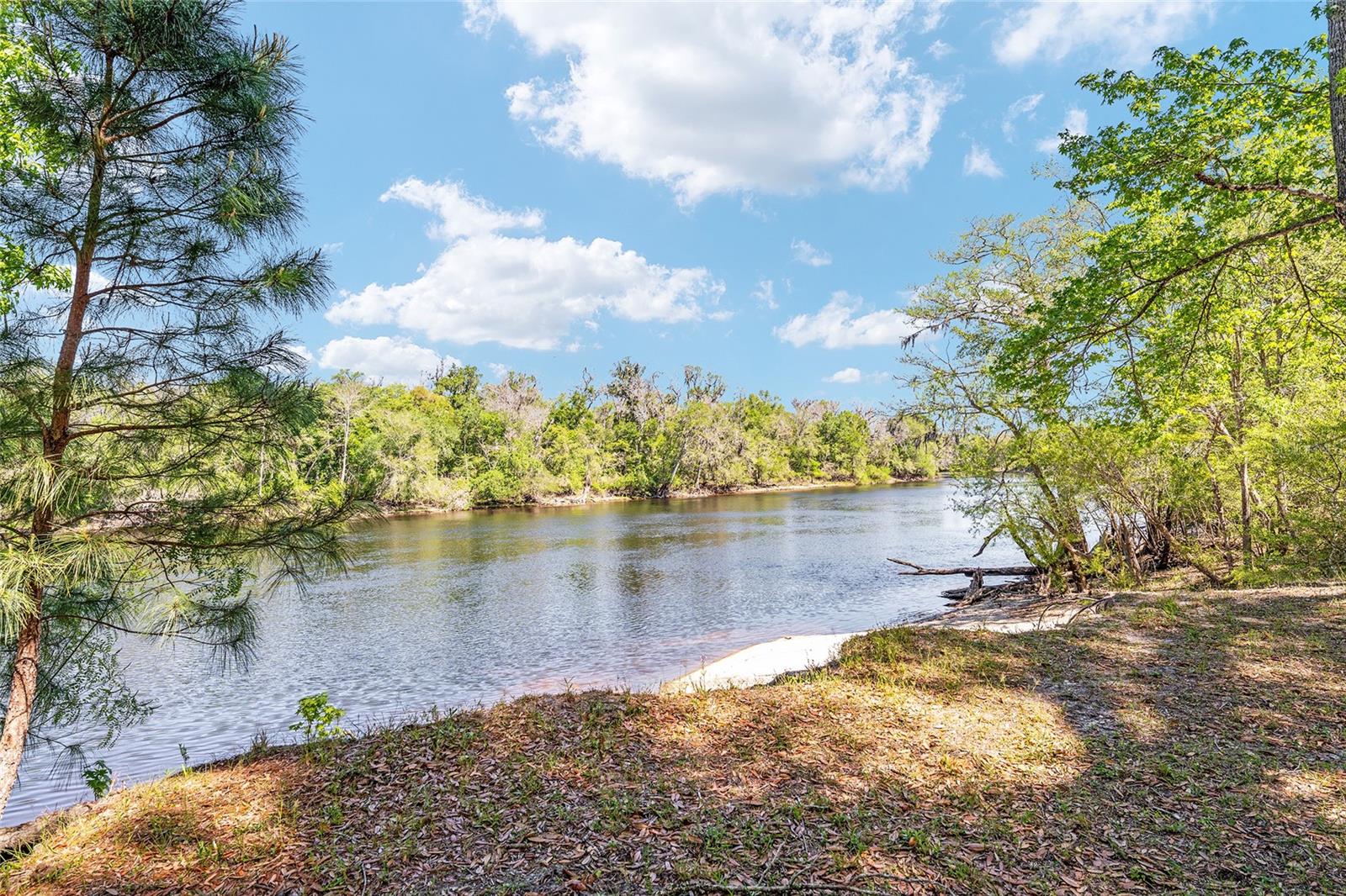SUWANNEE ROVERA ESTATES - Residential