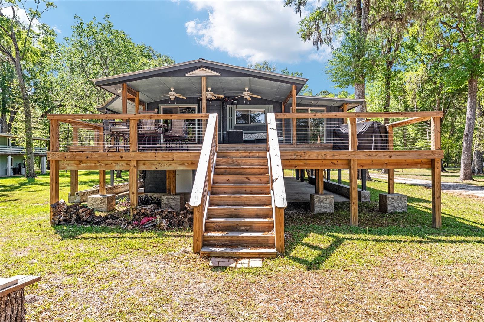 SUWANNEE ROVERA ESTATES - Residential
