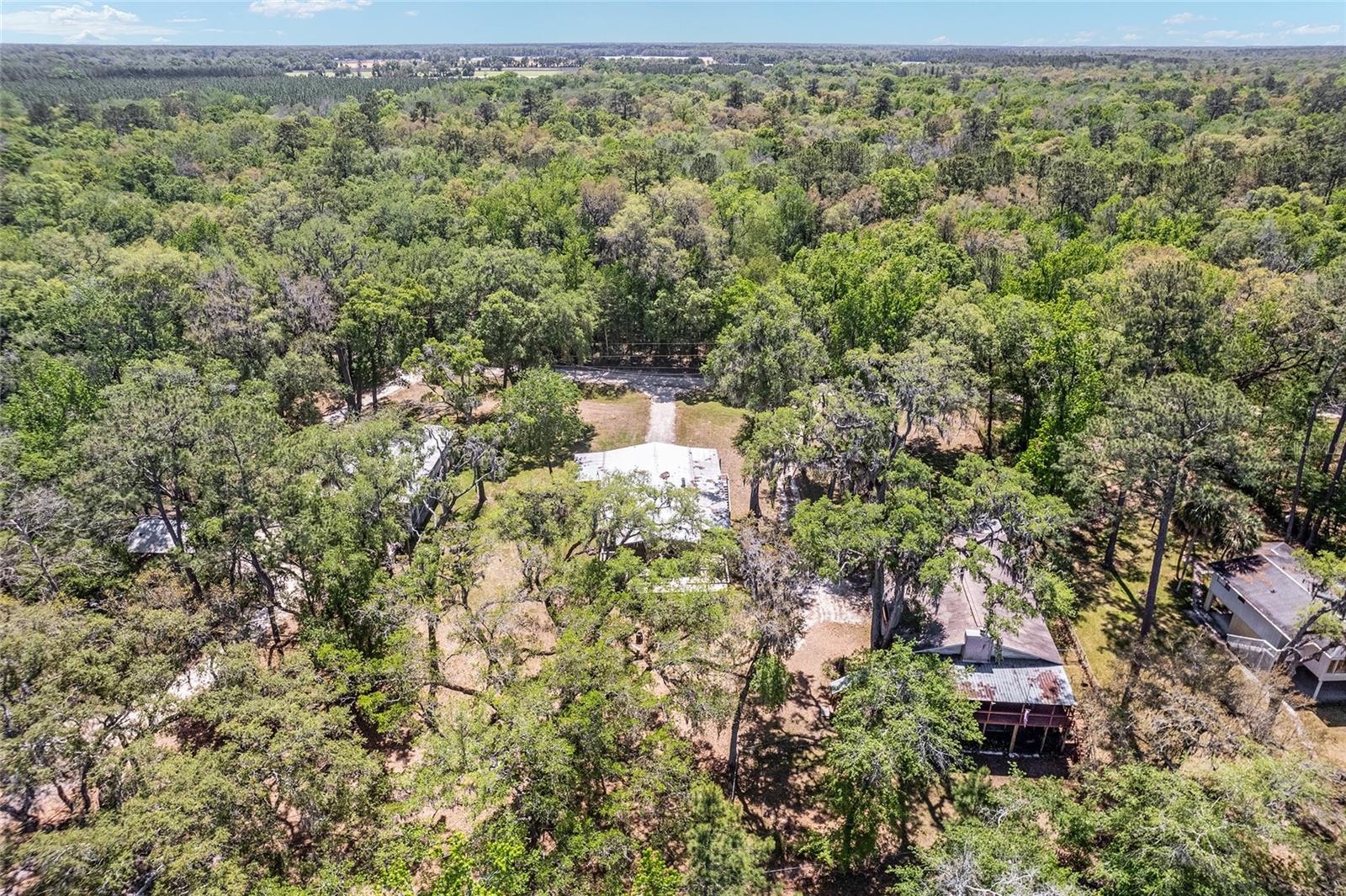 SUWANNEE ROVERA ESTATES - Residential