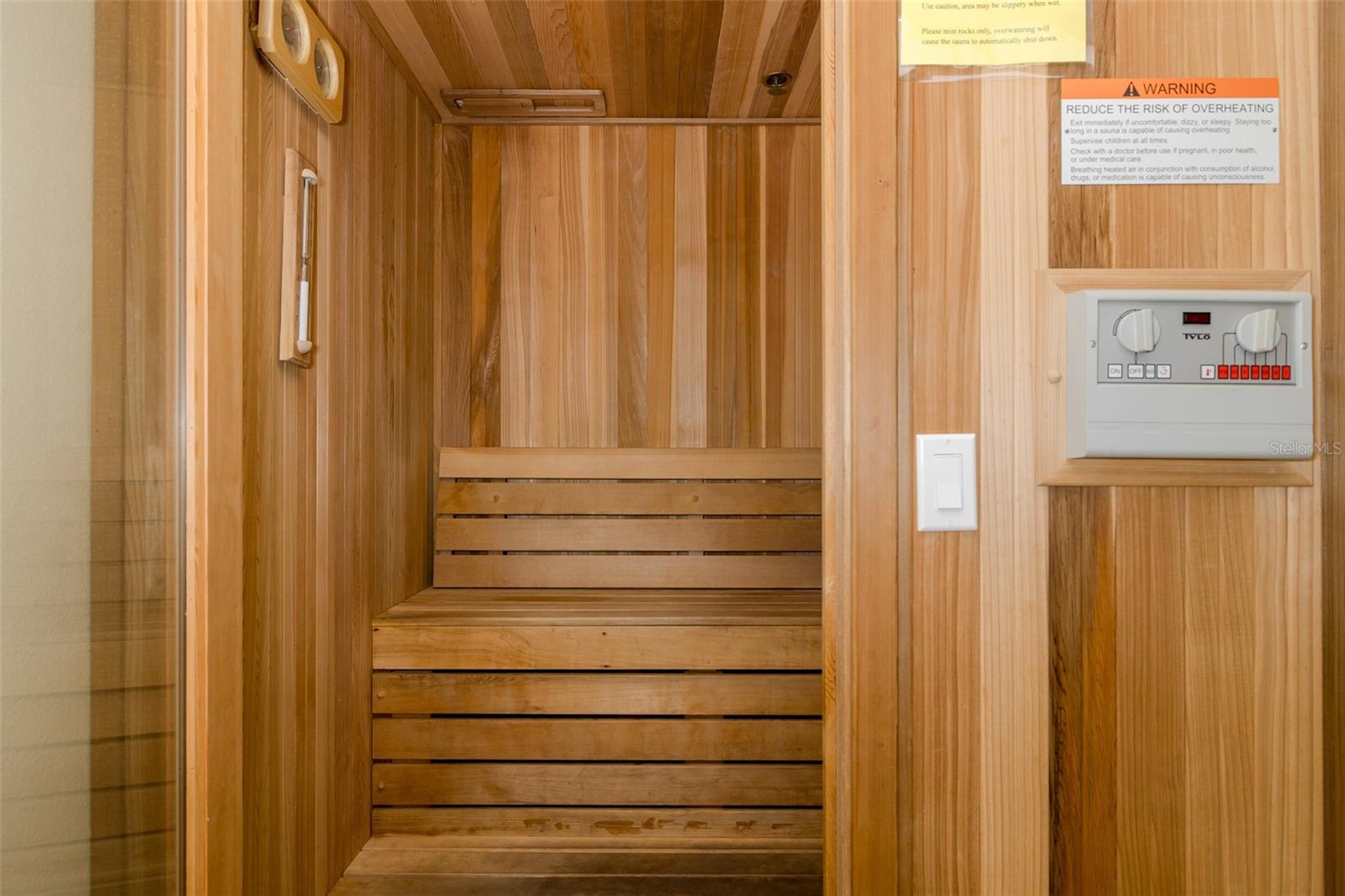 SEAVIEW PLACE/GULF LNDGS - Residential