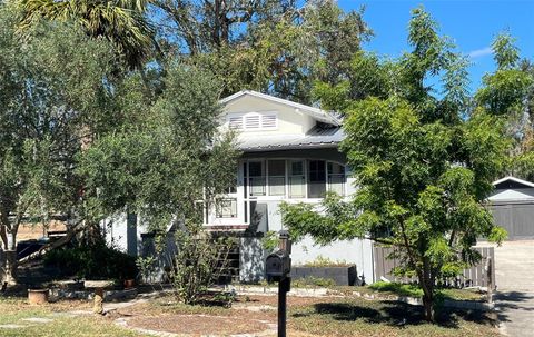 200 WOOD AVENUE HAINES CITY FL 33844