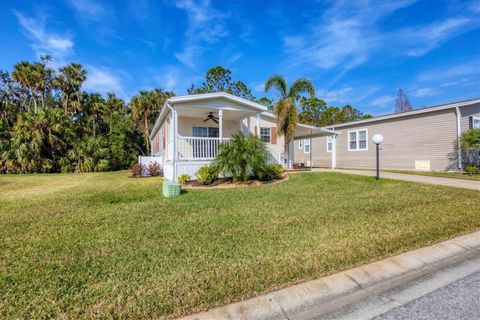 A home in ELLENTON