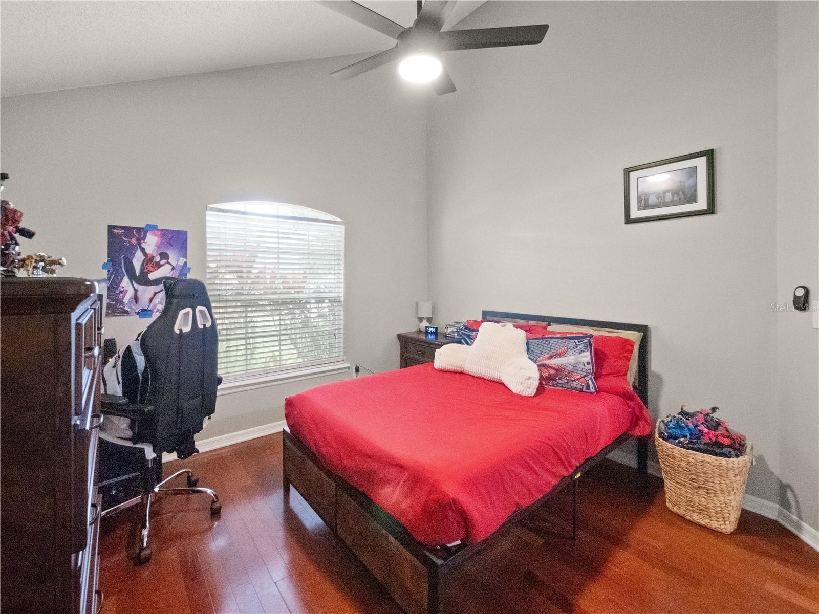 MAC KINLEYS MILL - Residential