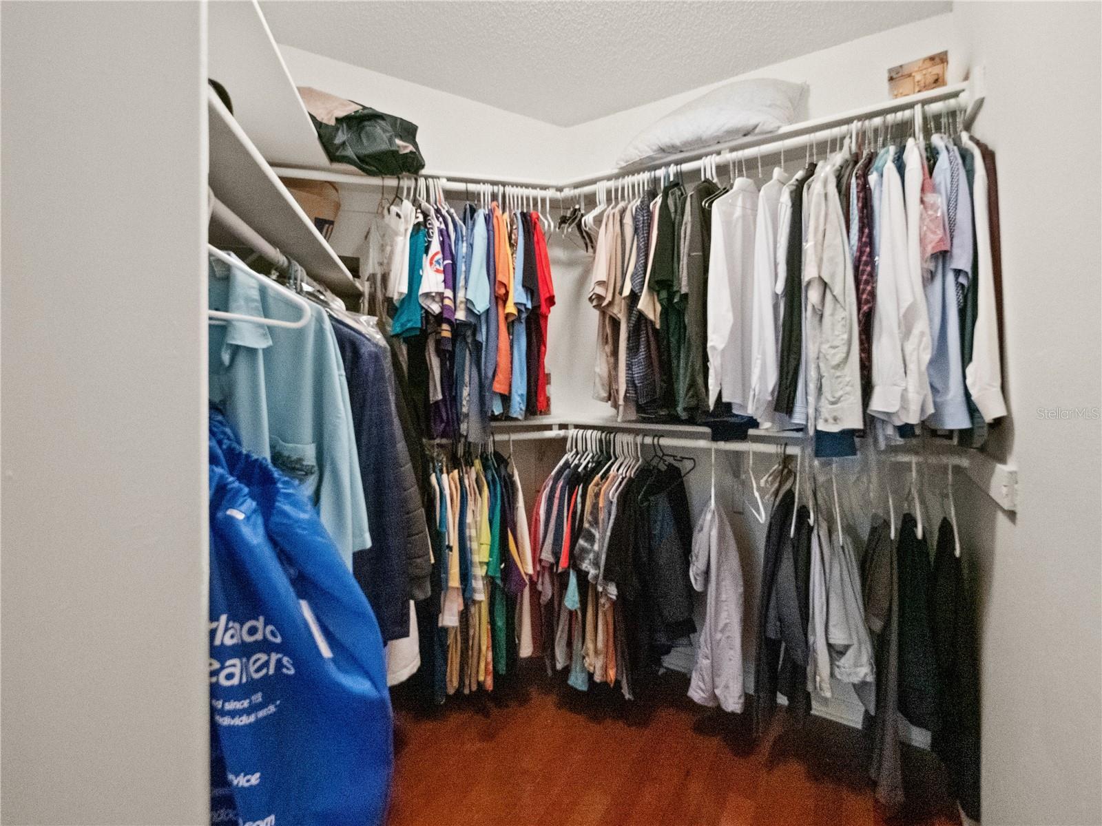 MAC KINLEYS MILL - Residential