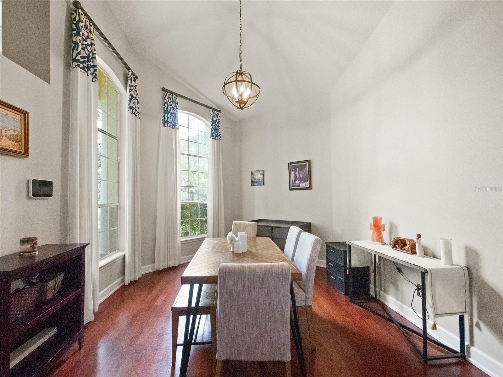 MAC KINLEYS MILL - Residential