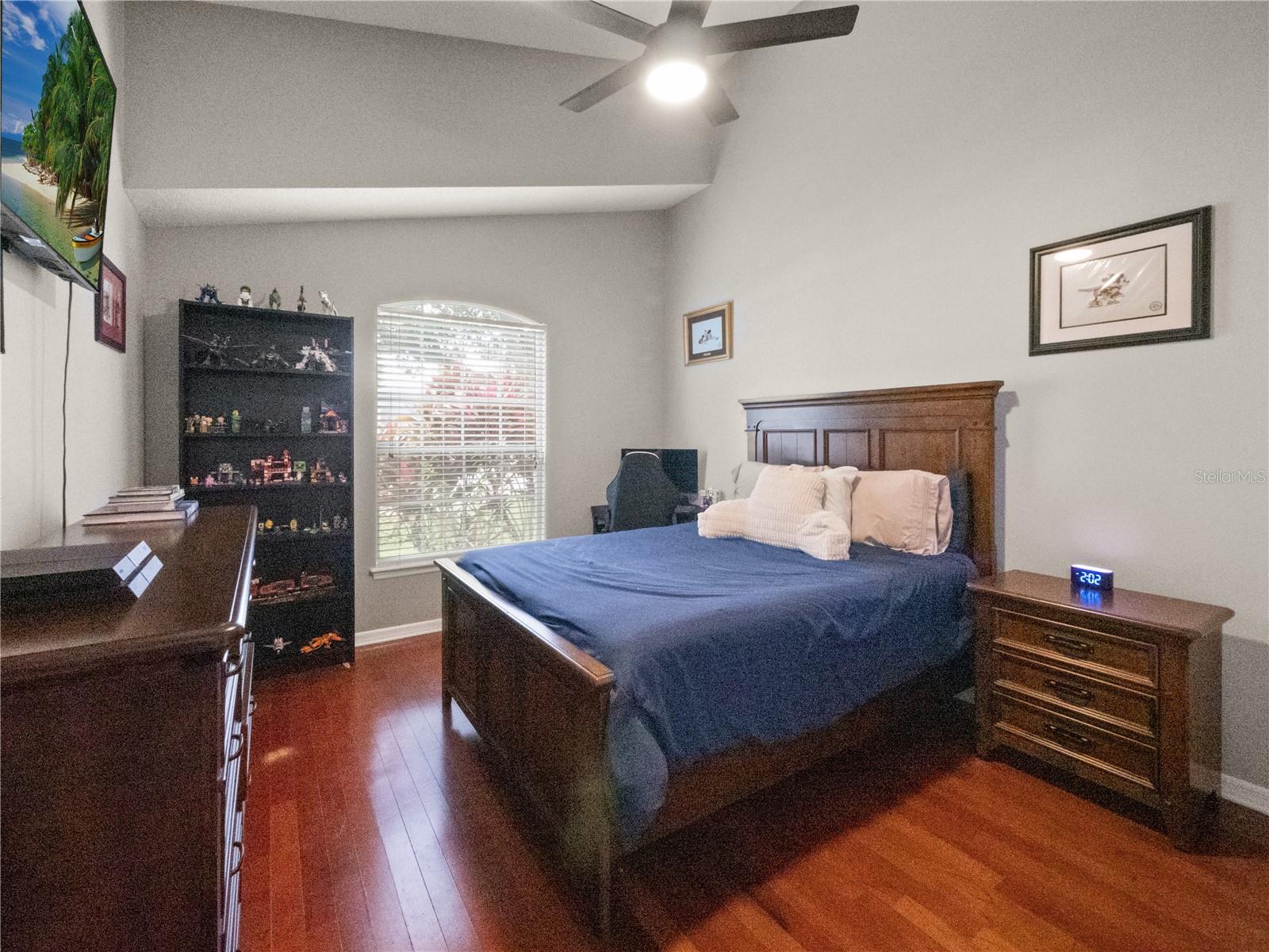 MAC KINLEYS MILL - Residential