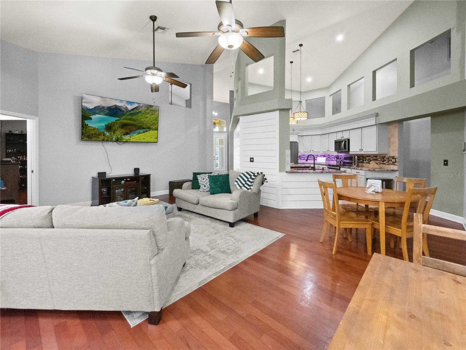 MAC KINLEYS MILL - Residential