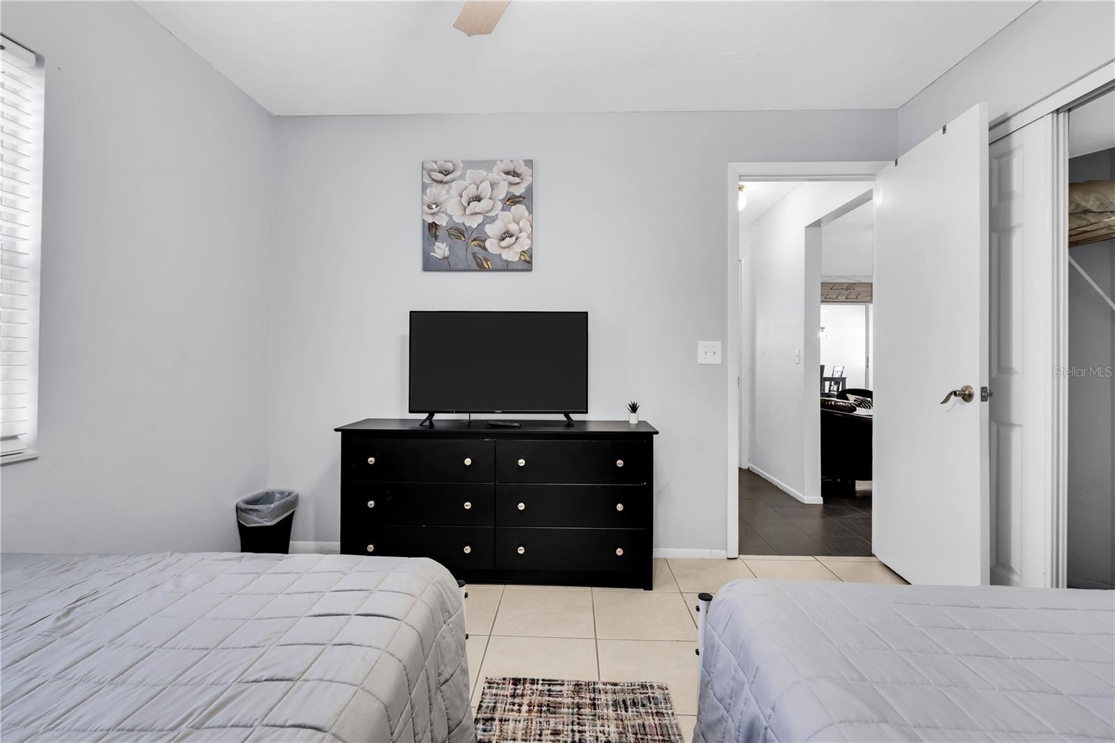 BAHAMA HEIGHTS - Residential Lease