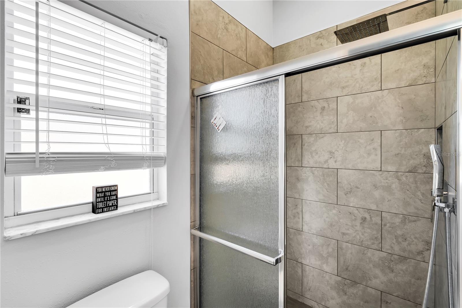 BAHAMA HEIGHTS - Residential Lease