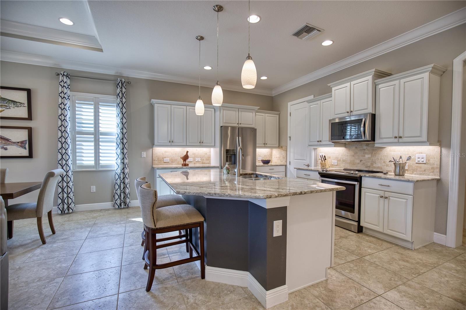 SARASOTA NATIONAL PH 3 - Residential