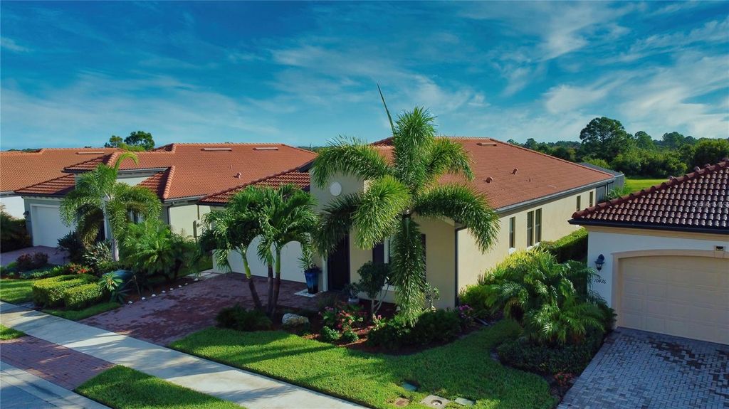 Photo of Venice, FL 34293 (MLS # A4663970)