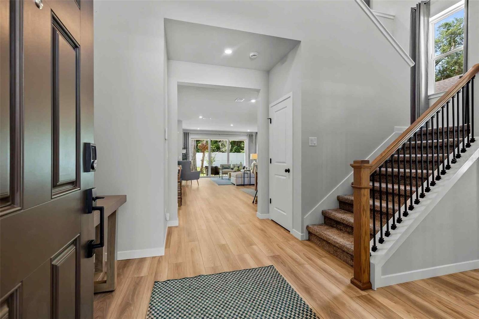 9 PERSEUS AVENUE