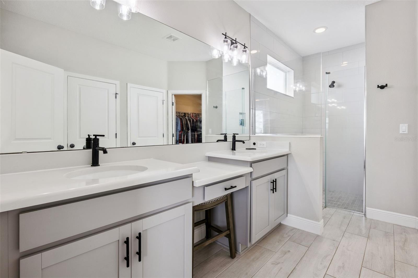 WINCEY GROVES - Residential