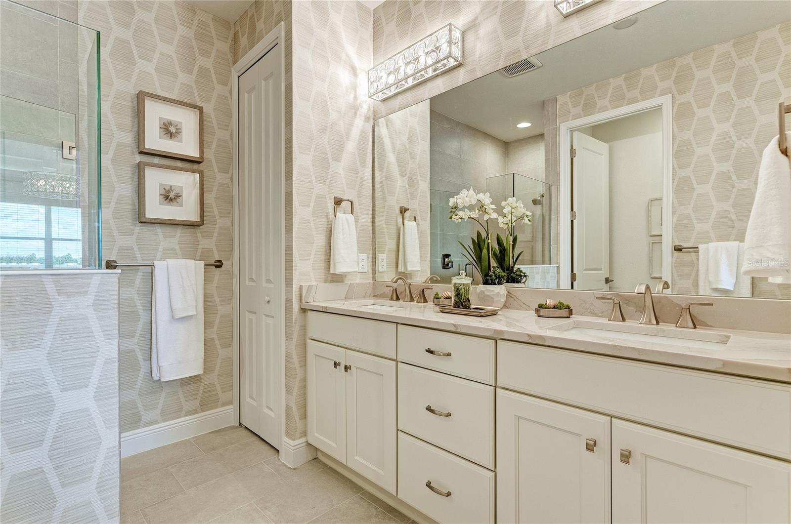 WATERCOLOR PLACE I - Residential