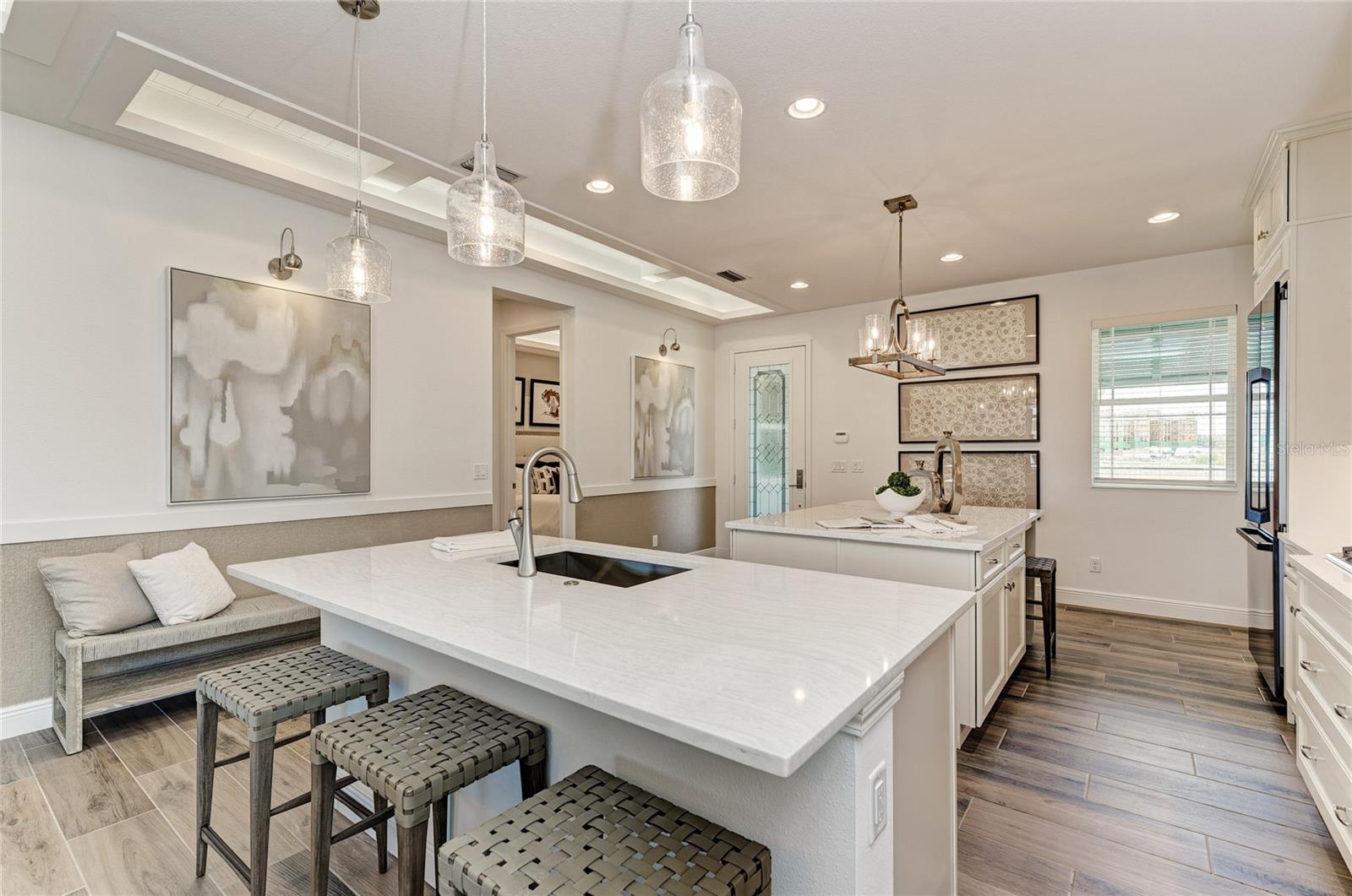 WATERCOLOR PLACE I - Residential