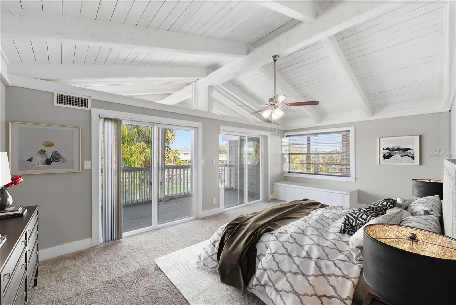 8461 FLAGSTONE DRIVE