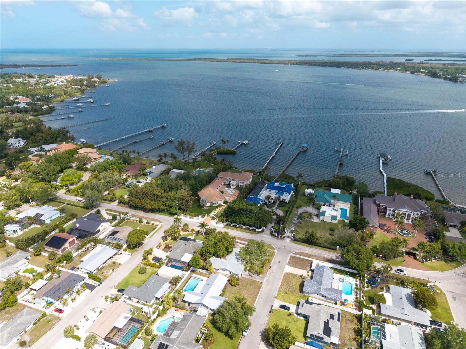 WEST BAYOU - Residential