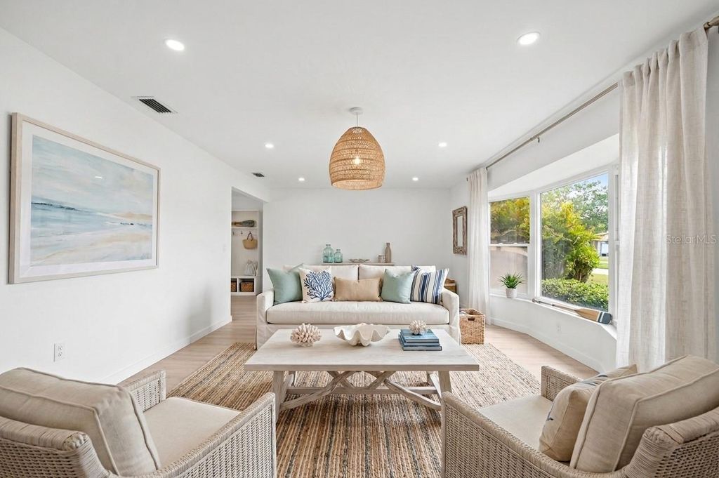 Photo of 1404 64th Street NW, Bradenton, FL 34209 (MLS # A4688888)