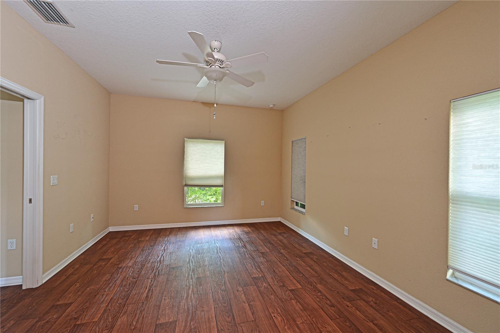 SOUTH OAK - Residential