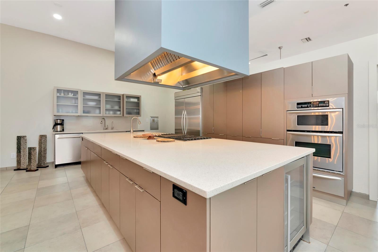 PLAT OF SARASOTA EXHIBIT - Commercial Sale