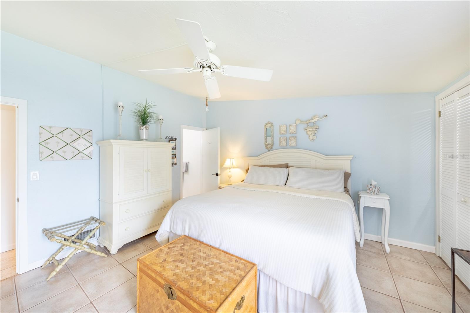 BIRD BAY VILLAGE - Residential