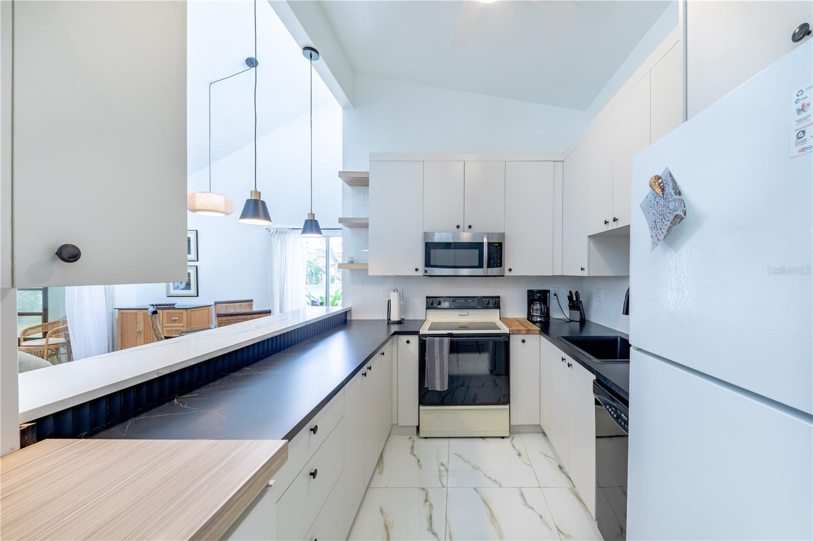 BIRD BAY VILLAGE - Residential