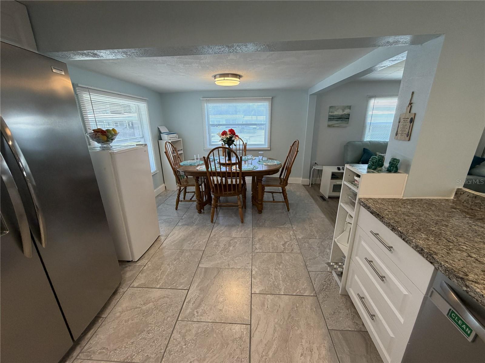 TRI-PAR ESTATES - Residential