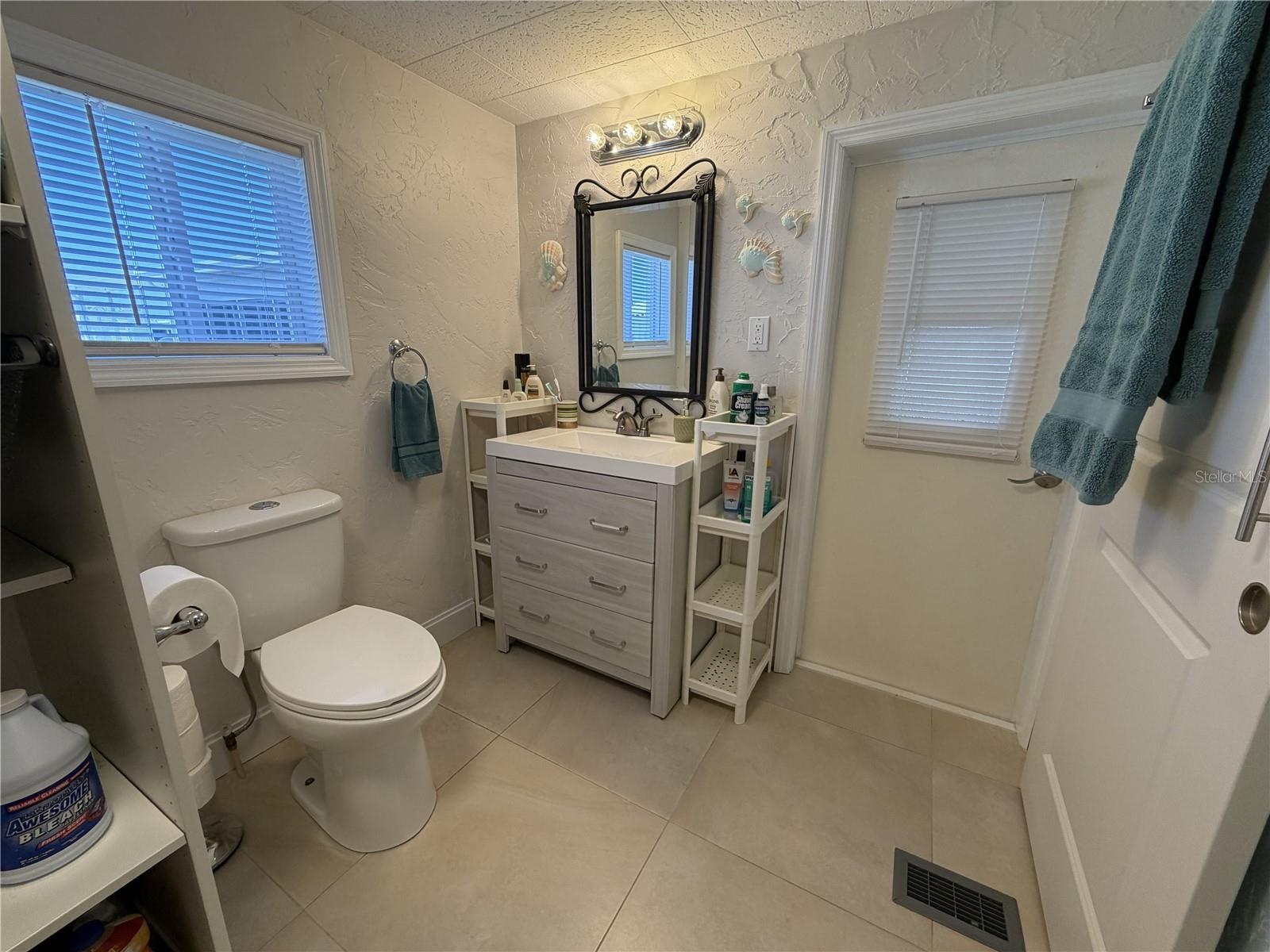 TRI-PAR ESTATES - Residential