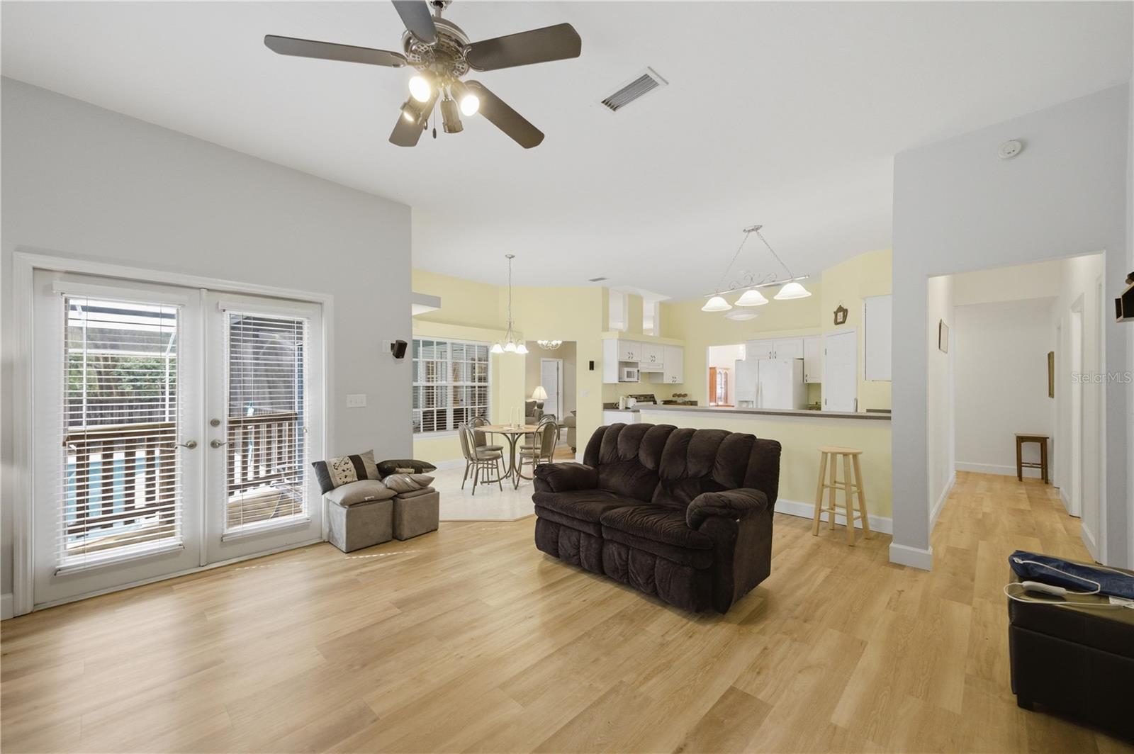 OAK GLEN PH I - Residential