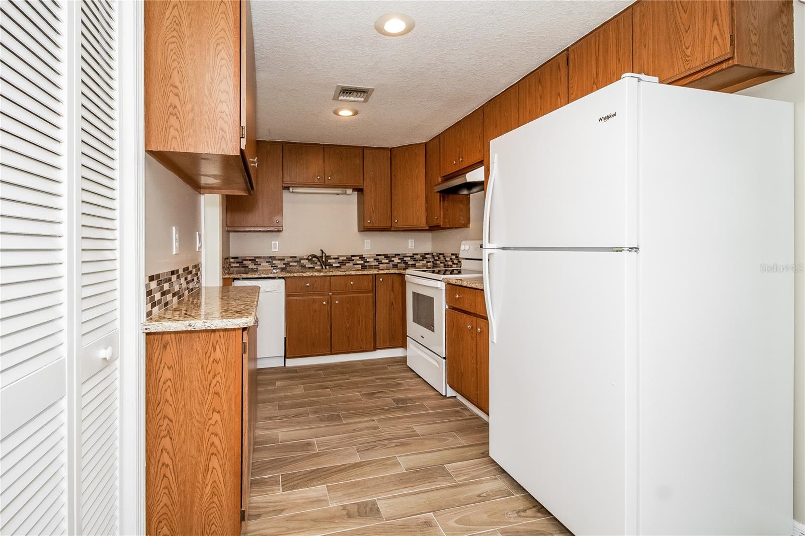 HENSONS ACRES REV OF BLK A - Residential Lease