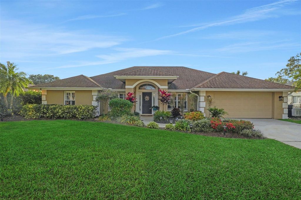 Photo of 3155 Beauchamp Court, Winter Haven, FL 33884 (MLS # P4937467)