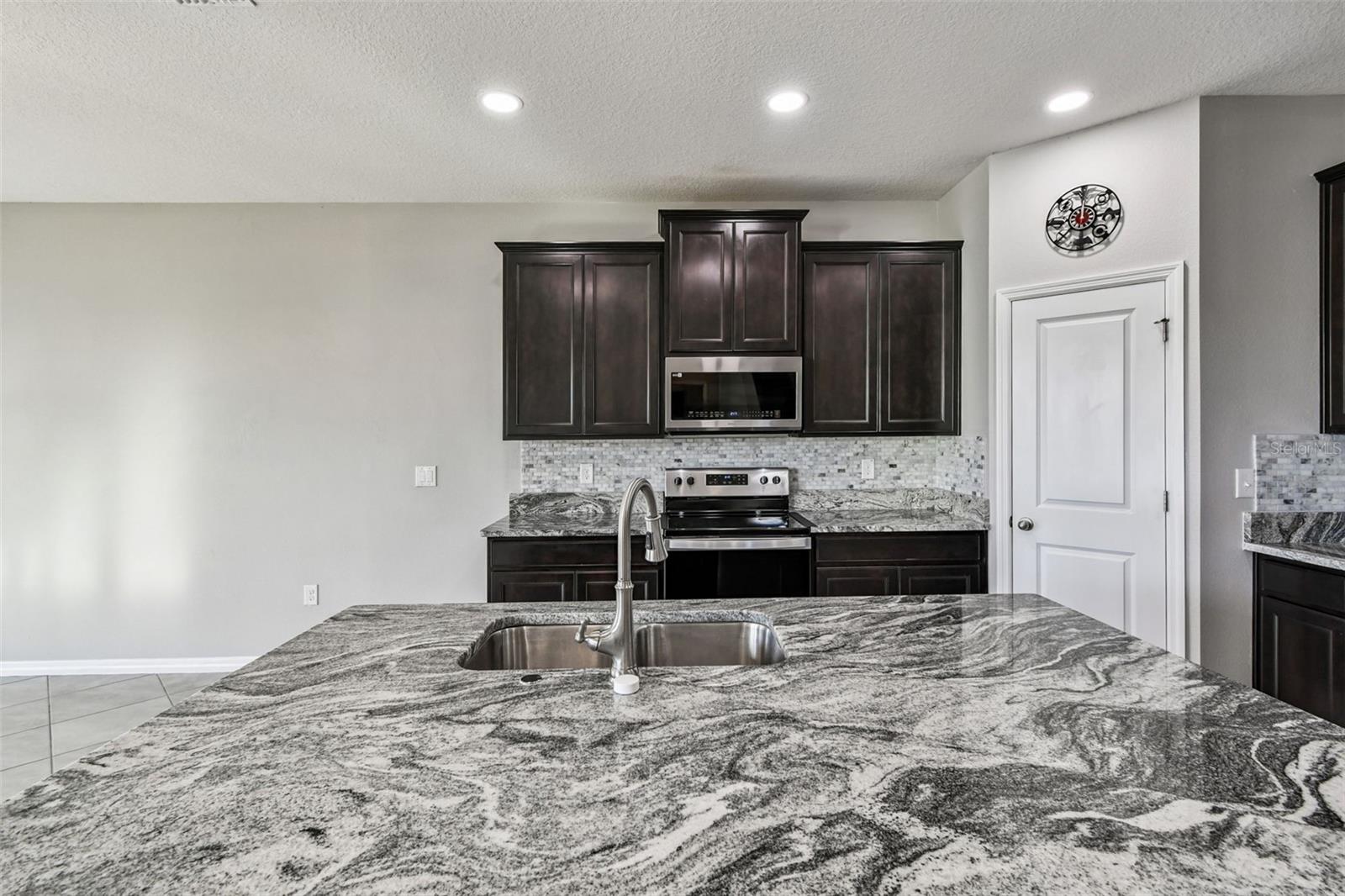 EPPERSON RANCH PH 6-1 - Residential