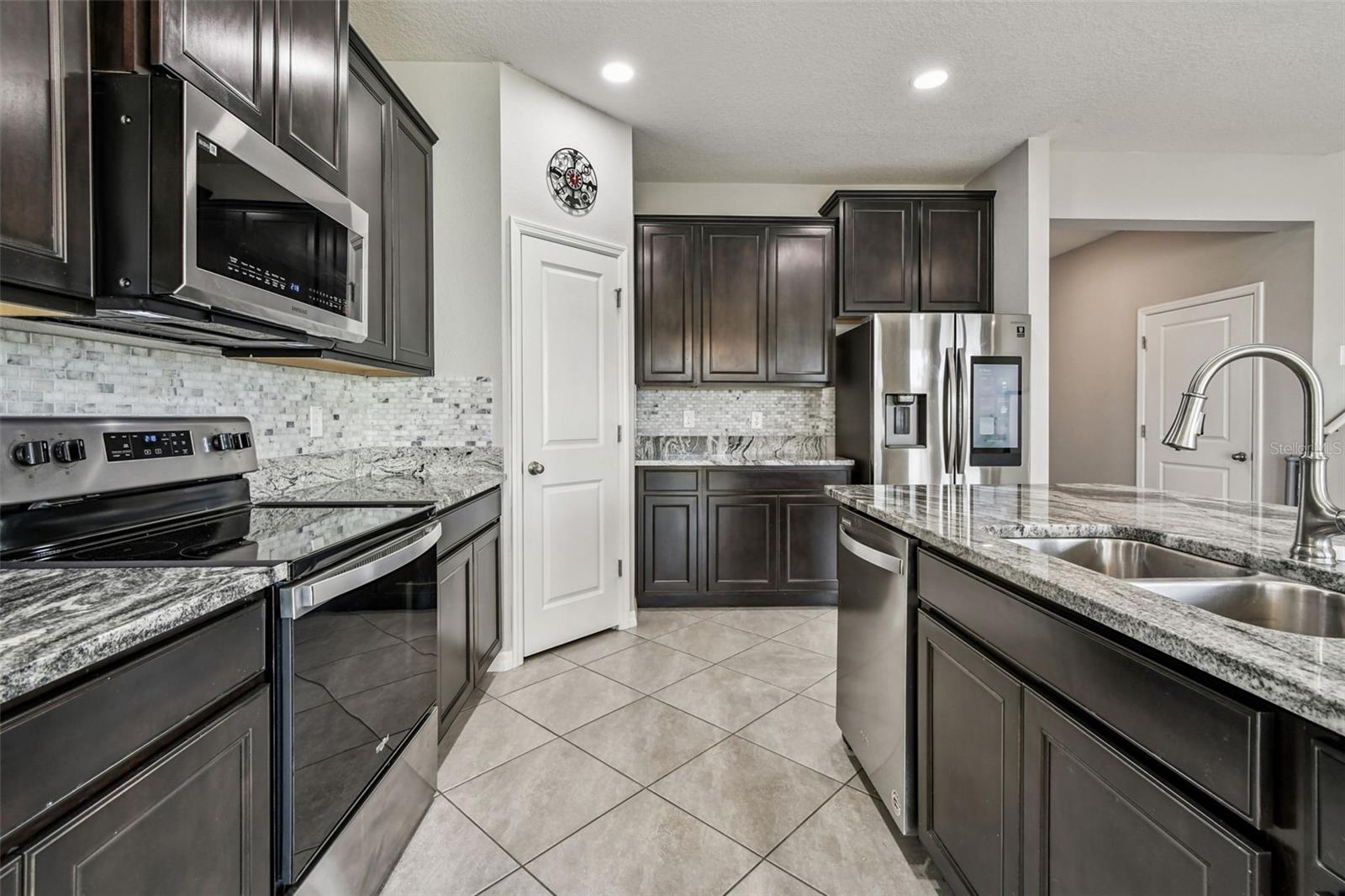 EPPERSON RANCH PH 6-1 - Residential