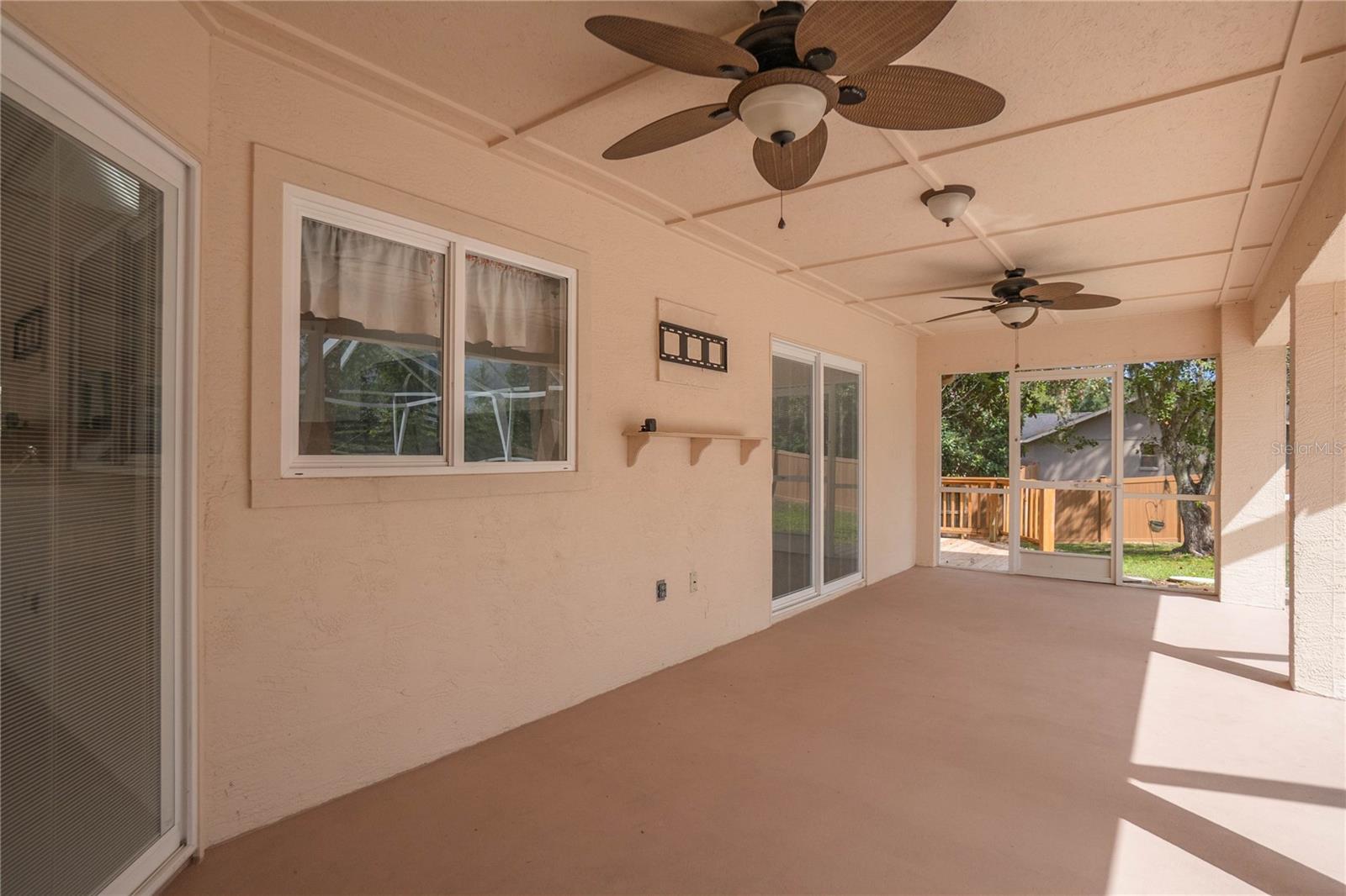 FOXWOOD - Residential