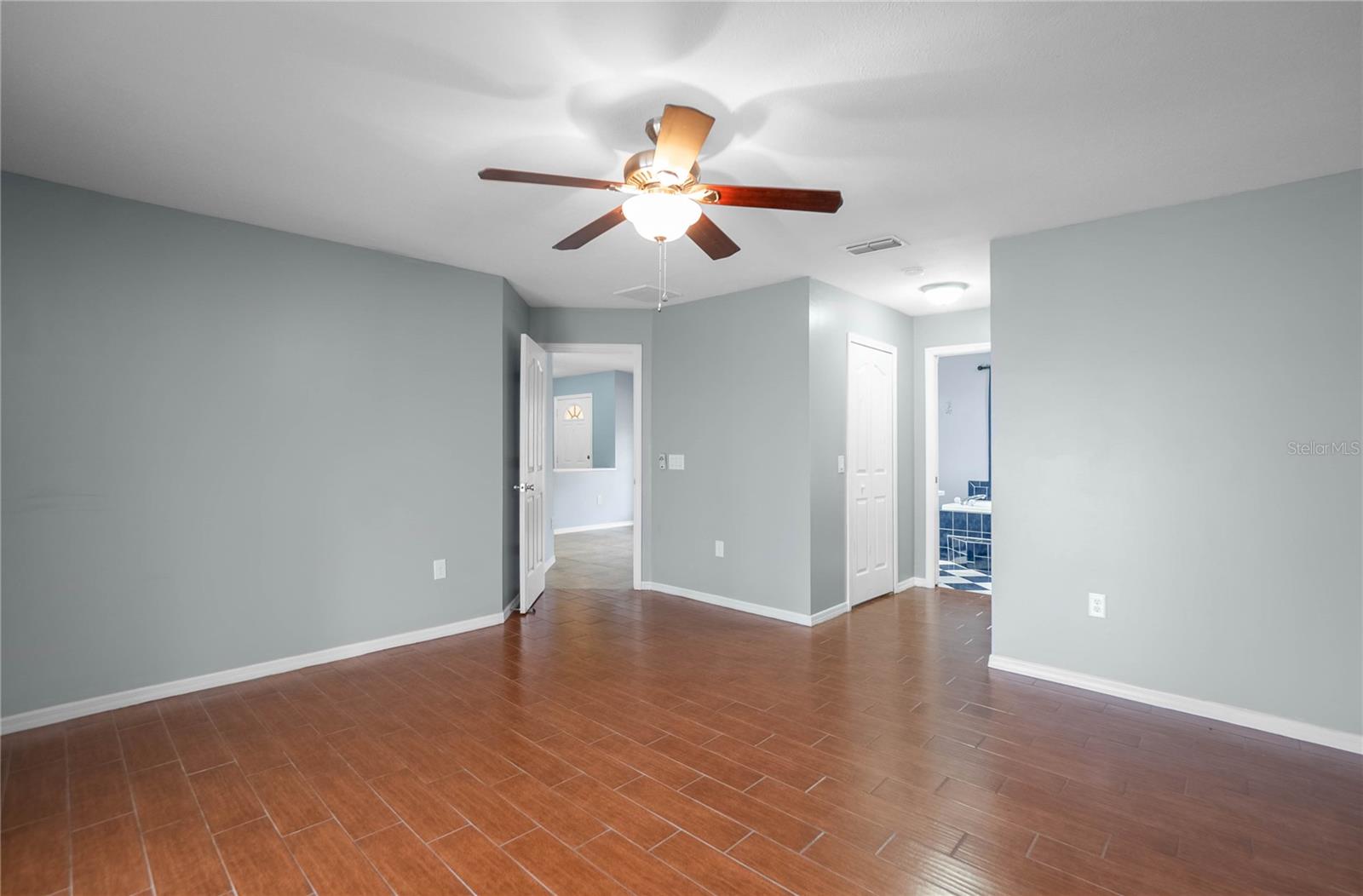 FOXWOOD - Residential