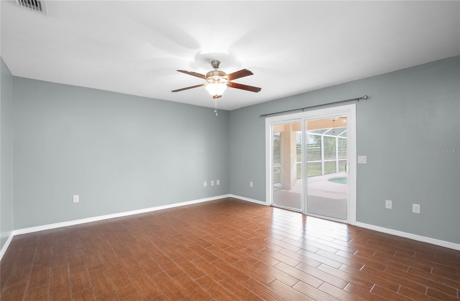 FOXWOOD - Residential