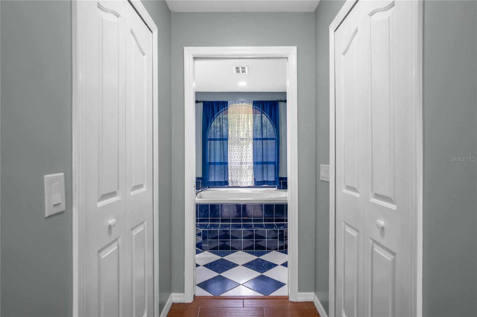 FOXWOOD - Residential