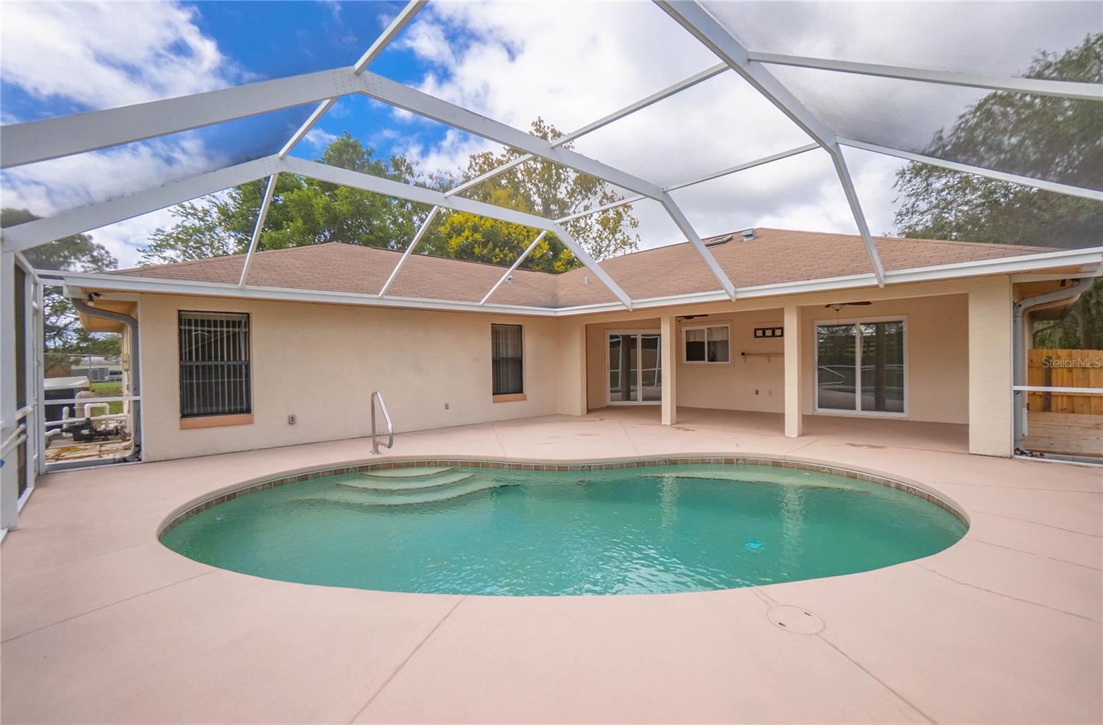 FOXWOOD - Residential