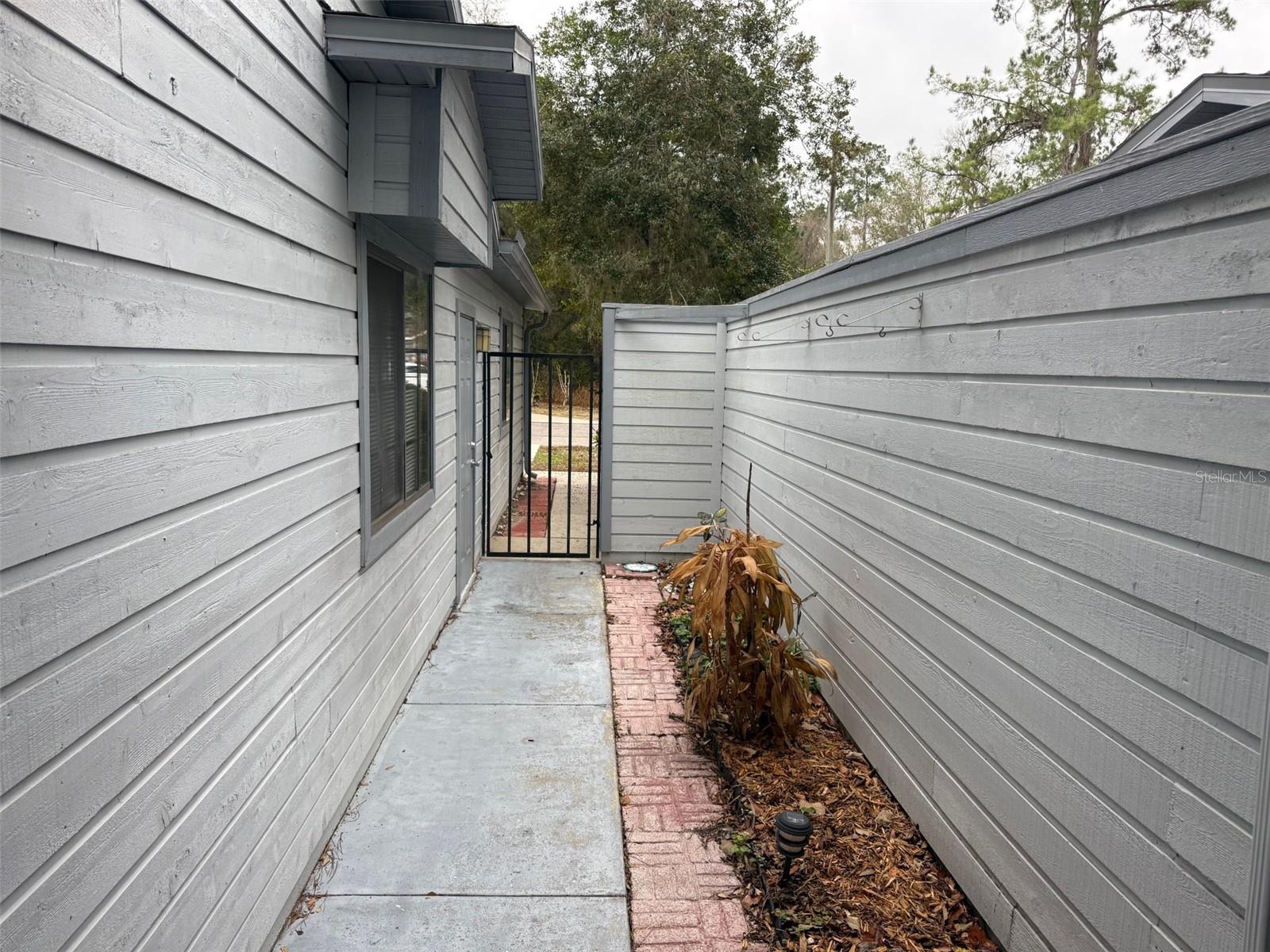 7078 NW 52ND TERRACE