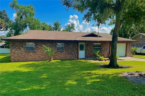 18 E BAY AVENUE YALAHA FL 34797